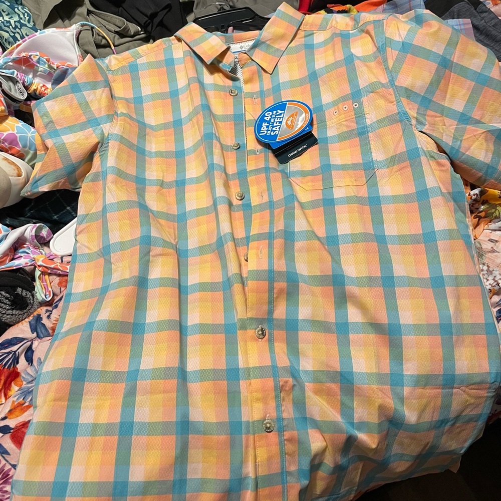 Men’s columbia shirt